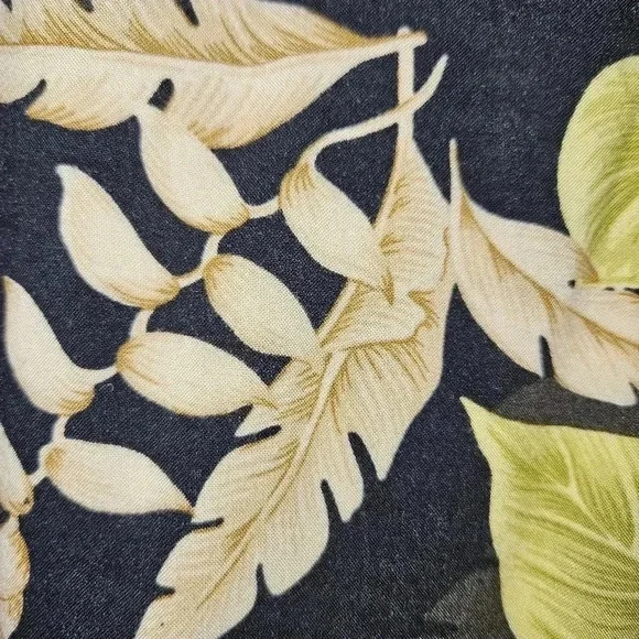 Falls Creek Black Tropical Hawaiian Shirt M Rayon Dark Floral Aesthetic Boho - Picture 10 of 10